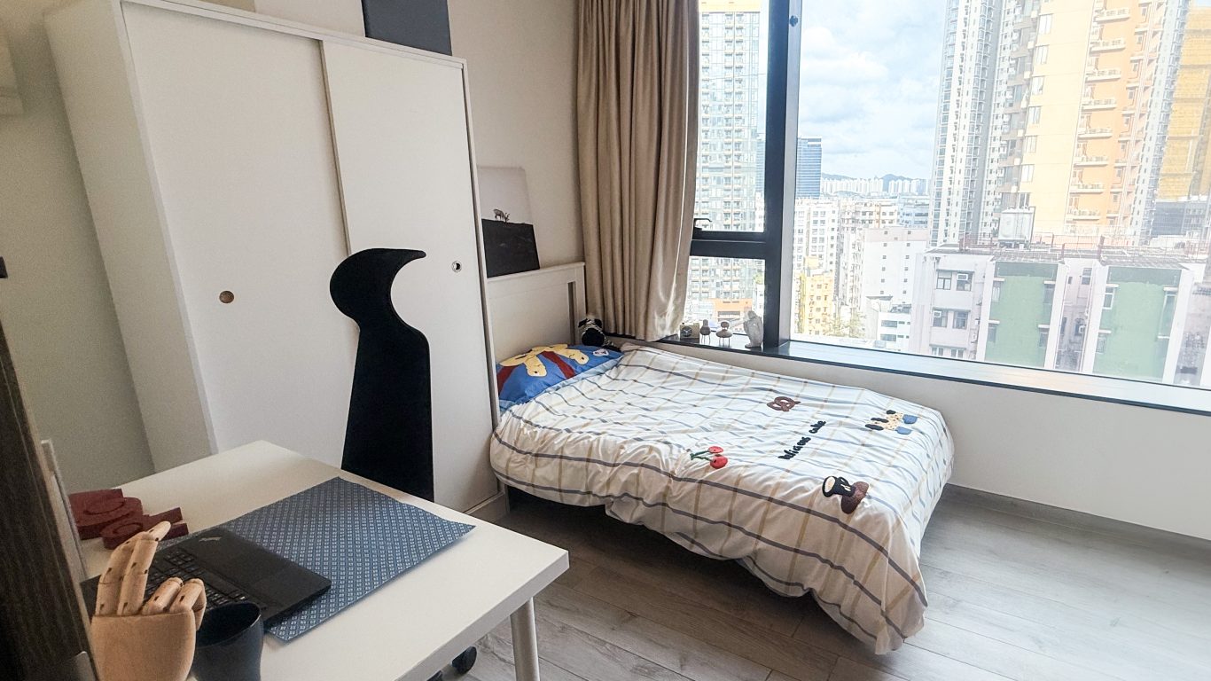 Bright and tranquil Y11 Student Residence offers private single rooms with large floor-to-ceiling windows