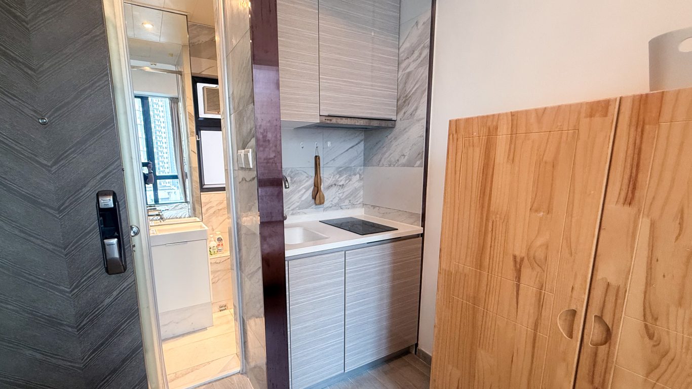 Bright and tranquil Y11 Student Residence offers private single rooms with large floor-to-ceiling windows